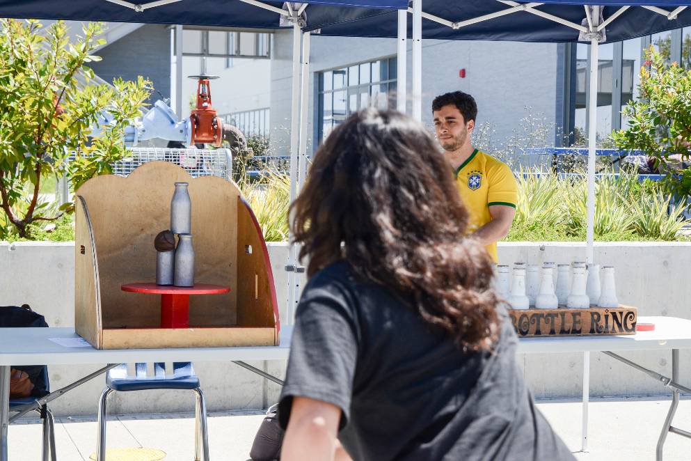 Associated Students at San Diego Mesa College held their AS Carnival on Thursday, April 20 between the Mesa Commons and Exercise Science buildings. 